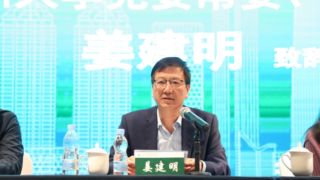 75E1BF2BEC67BA10CAA8F7321C85631C 澳门信誉平台推荐网站