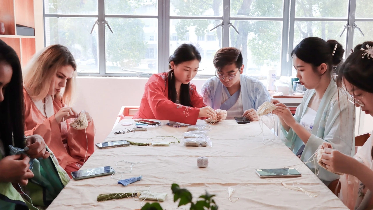 07E7B97E1AAC5BEDEFA70325E9110B75 澳门信誉平台推荐网站