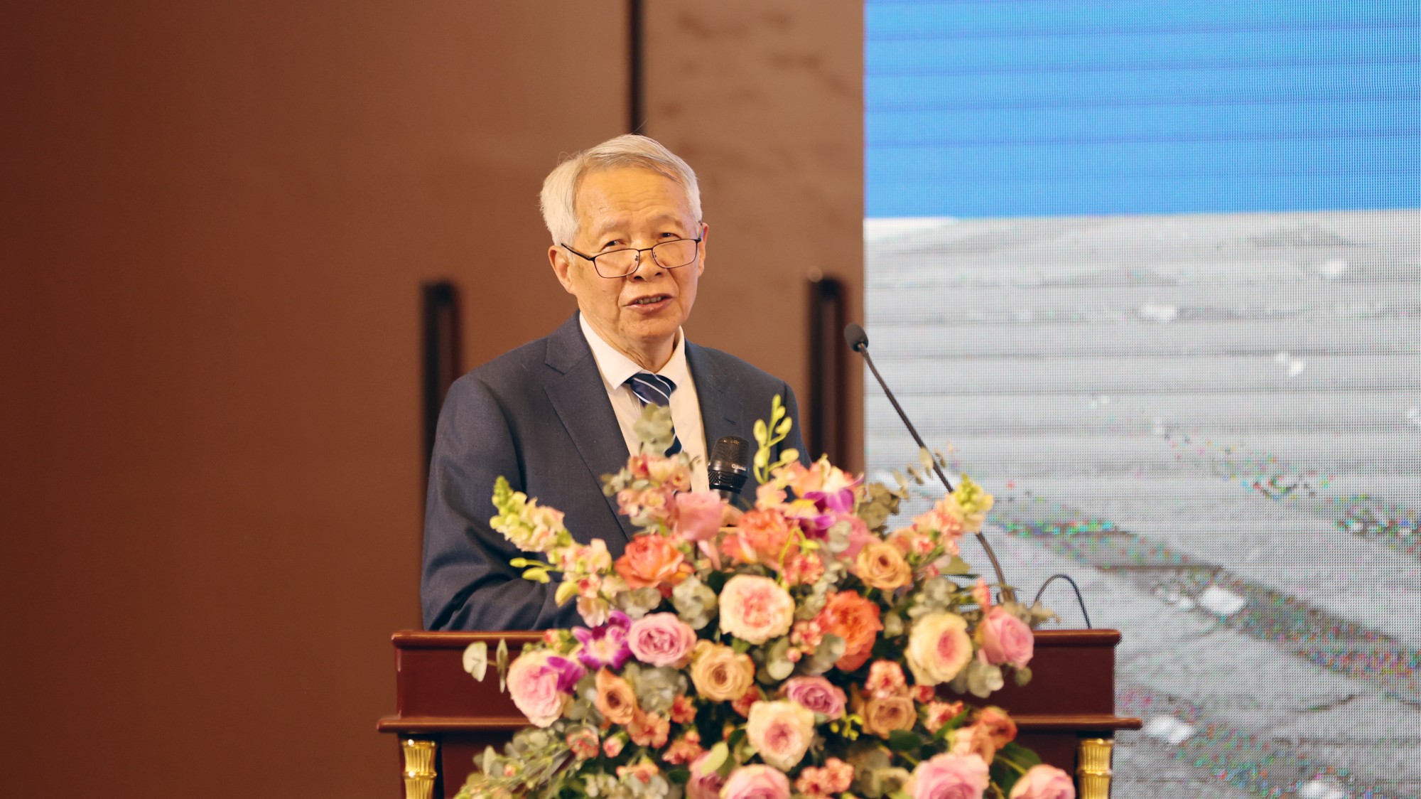 11 澳门信誉平台推荐网站